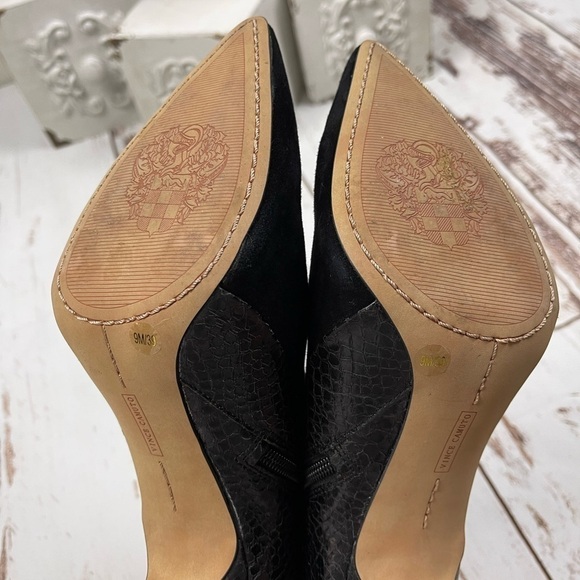 Black Suede Leather Ankle Booties VINCE CAMUTO KASI. - Picture 9 of 10